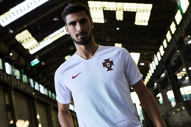 La seconda maglia del Portogallo per i Mondiali 2018