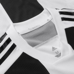 Colletto a V, maglia Juventus