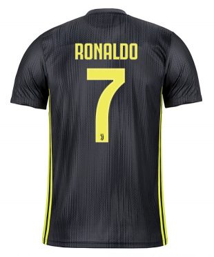 La terza maglia della Juventus di Ronaldo 7