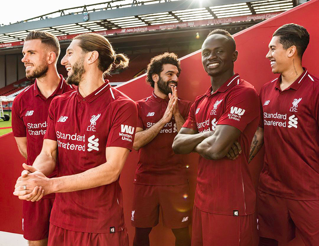 Maglia Liverpool 2018-2019, rosso e bianco classico per New Balance