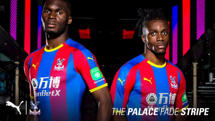 La nuova maglia del Crystal Palace 2018-2019