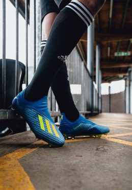 Scarpini da calcio adidas X 18