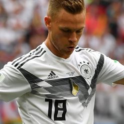 Patch ribelle sulla maglia della Germania di Kimmich