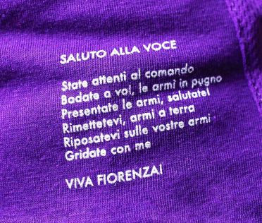 Saluto alla voce, prima maglia Fiorentina