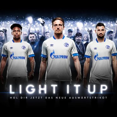 Kit Schalke 04 trasferta 2018-2019