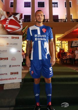 Divisa Padova trasferta blu