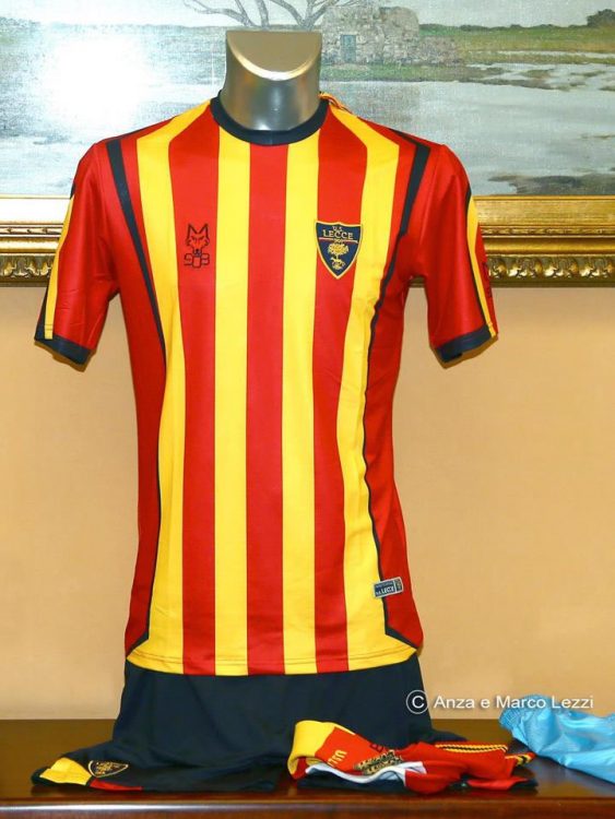 Maglia Lecce 2018-2019 autoprodotta