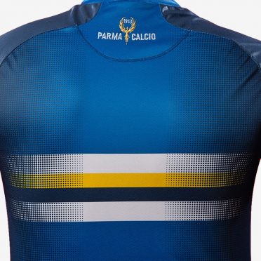 Retro maglia Parma-Sampdoria speciale Erreà