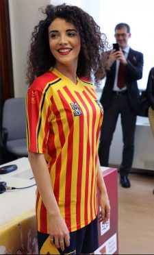 Maglia Lecce 2019-2020 M908