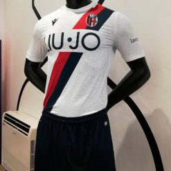 Kit Bologna away 2019-20