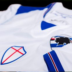 Dettaglio maglia Sampdoria away
