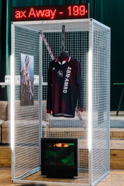 Maglia Ajax in mostra