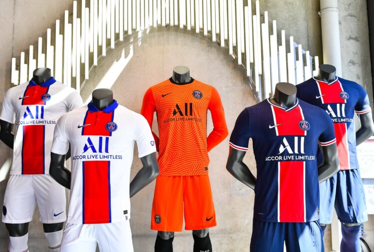 PSG kit 2020-21 Nike