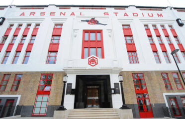 La facciata dello stadio di Highbury