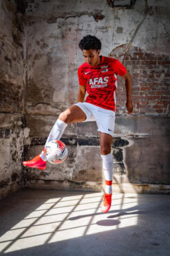 AZ Alkmaar divisa home 2020-21