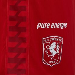 dettaglio pantaloncini home twente