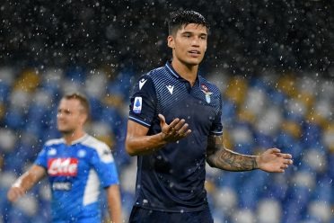 Correa in Napoli-Lazio con la terza maglia