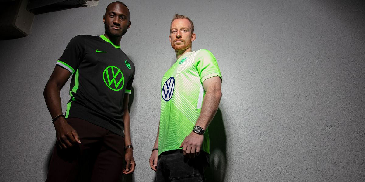 Maglie Wolfsburg 2020-2021, Nike torna al verde più chiaro