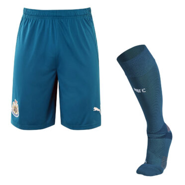 Portiere Newcastle pantaloncini e calze 2020-21