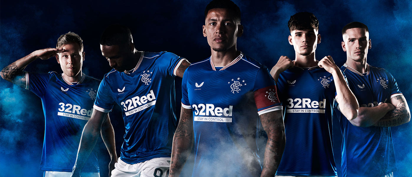 La nuova maglia dei Rangers Glasgow 2020