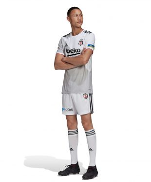 Besiktas seconda maglia 2020-21