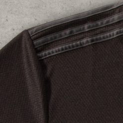 Tre strisce Adidas maglia Benfica