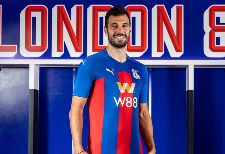 Divisa Crystal Palace home 2020-21