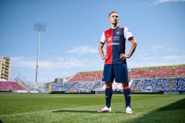 Kit Cagliari 2020-2021