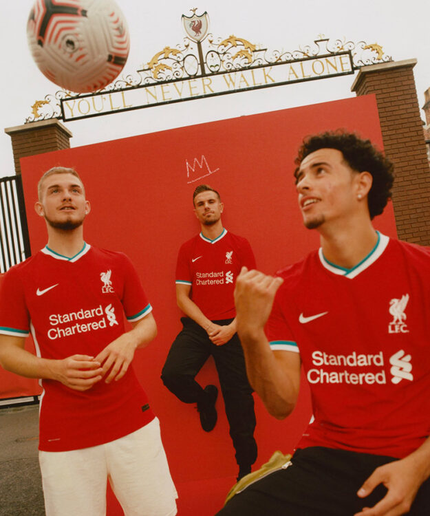 Presentazione nuova maglia Liverpool 2020-21