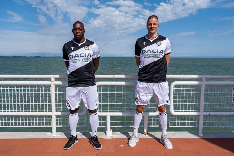 Udinese kit 2020-2021 Macron