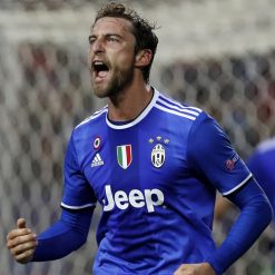 Marchisio in maglia blu Juventus 2016-17