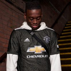 street away man utd 3 20-21