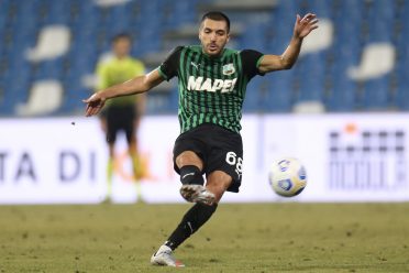 Divisa Sassuolo home 2020-21