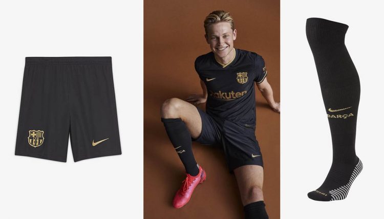Divisa Barcellona away, pantaloncini e calzettoni