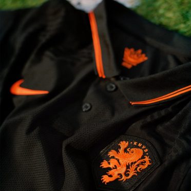 dettaglio logo away olanda 2020