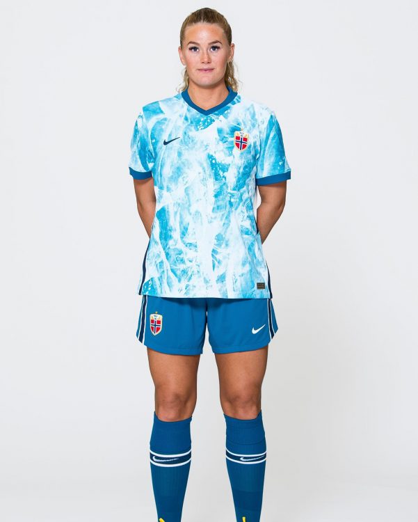 Divisa Norvegia trasferta 2020-21