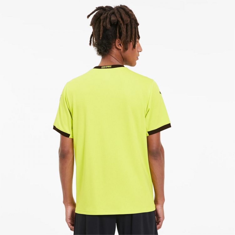 Divisa away Repubblica Ceca 2020-2021 retro