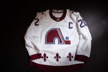 NHL REVERSE RETRO