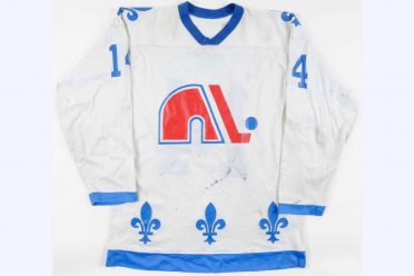 NHL REVERSE RETRO