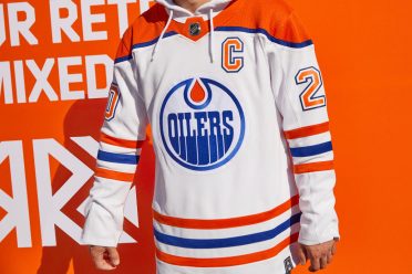 NHL REVERSE RETRO