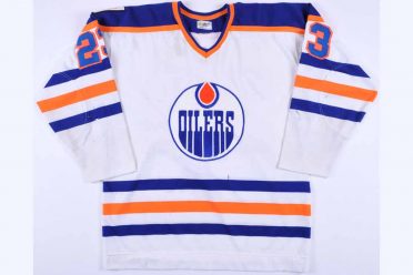 NHL REVERSE RETRO