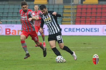 Ascoli prima maglia 2020-21 home