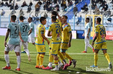 Terza maglia Catania 2020-2021 retro