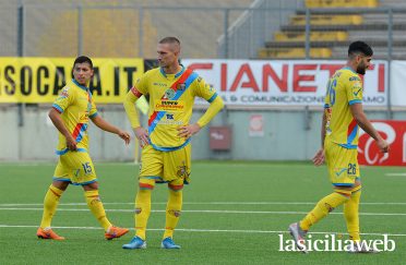 Catania terza divisa gialla 2020-21