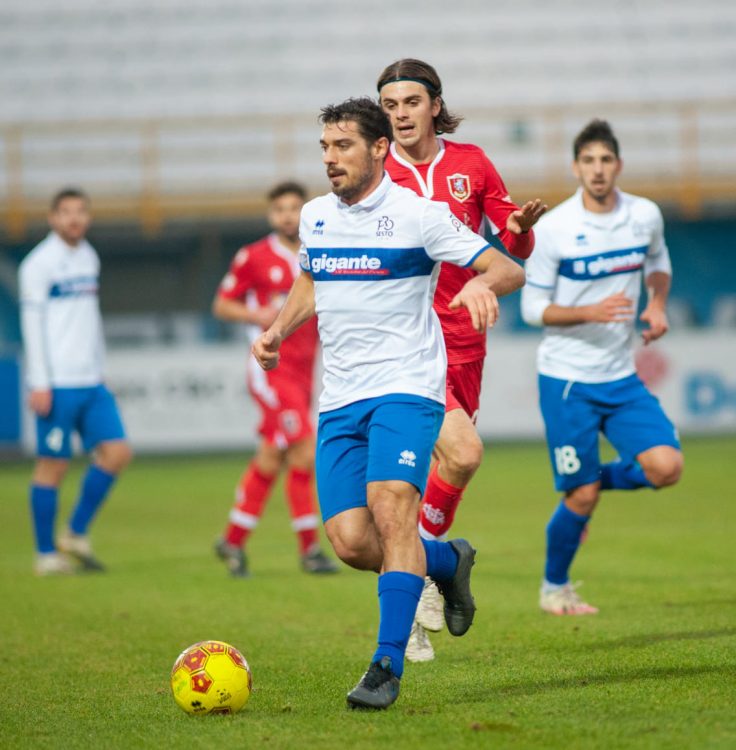 Pro Sesto divisa home 2020-21