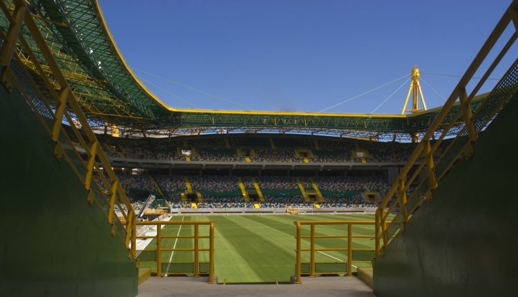 Interno spalti stadio Sporting Lisbona