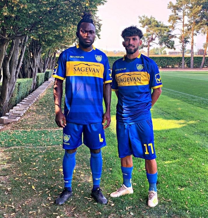 Maglia Carrarese provvisoria Givova