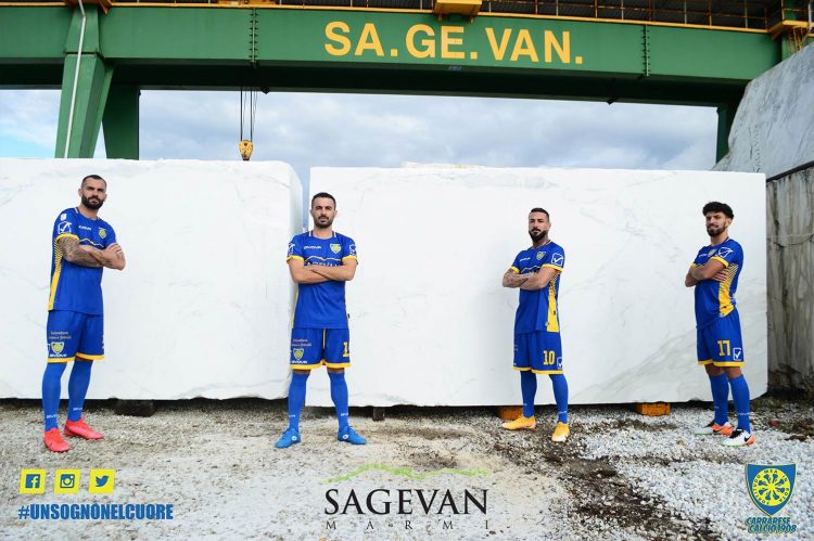 Maglia Carrarese 2020-2021 Givova