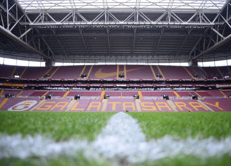 Türk Telekom Arena spalti