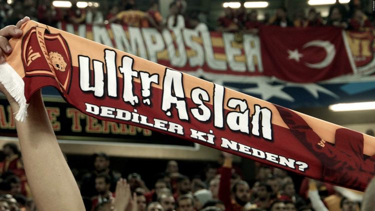 UltrAslan sciarpa